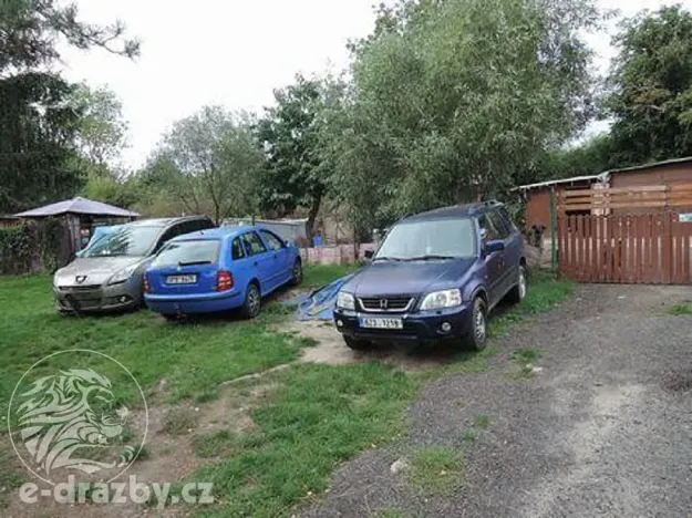 Dražba pozemku, Bitozeves, 834 m2