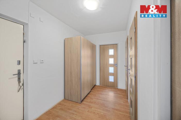 Pronájem bytu 3+1, Hronov, Hostovského, 71 m2