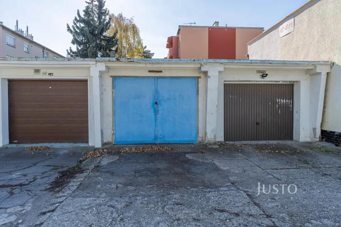 Prodej garáže, Uherské Hradiště, Za Alejí, 21 m2