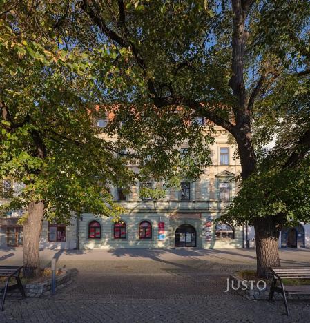 Pronájem kanceláře, Uherské Hradiště, Masarykovo náměstí, 19 m2