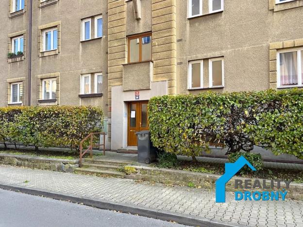 Prodej bytu 2+1, Děčín, Dobrovského, 56 m2