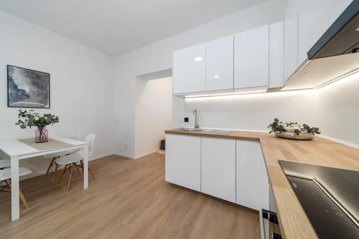 Prodej bytu 2+kk, Praha - Strašnice, Průběžná, 49 m2