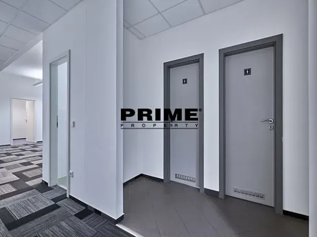 Pronájem kanceláře, Praha - Nové Město, Soukenická, 244 m2