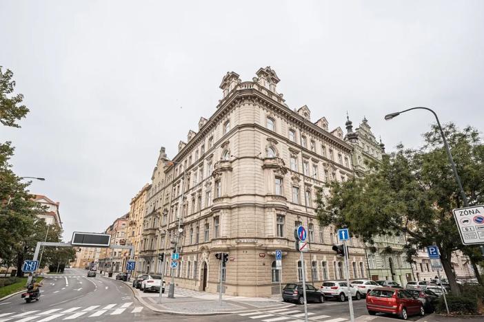 Pronájem kanceláře, Praha - Smíchov, Janáčkovo nábřeží, 187 m2