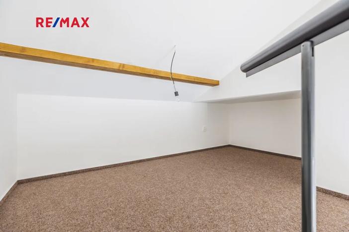 Prodej bytu 3+kk, Svoboda nad Úpou, Nádražní, 65 m2