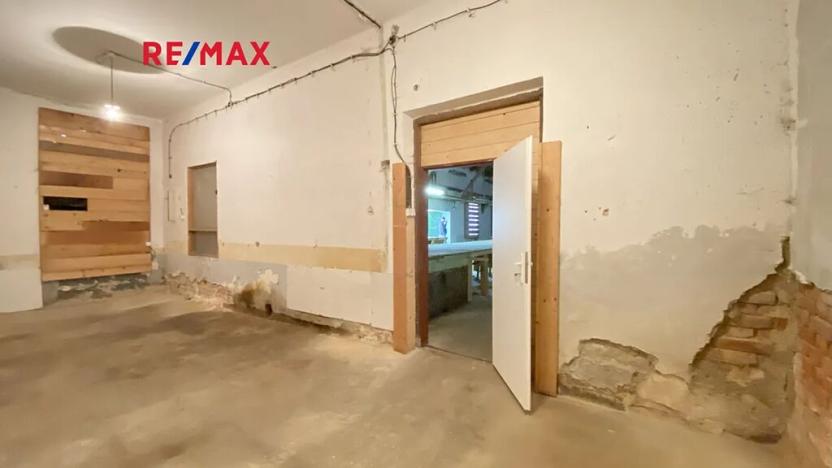 Pronájem skladu, Vikýřovice, 432 m2