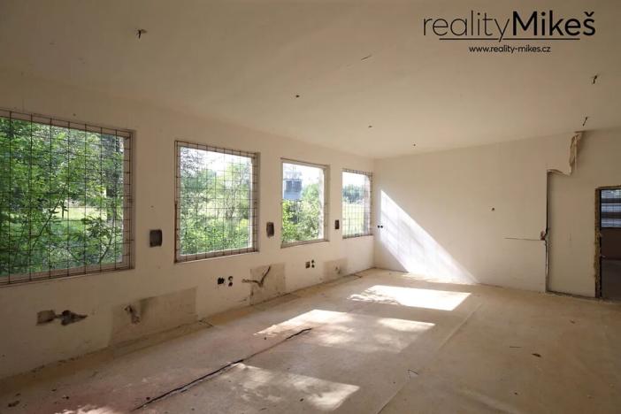 Prodej komerční nemovitosti, Liberec, Výletní, 1088 m2