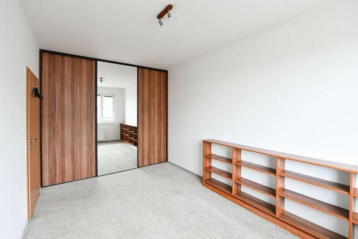 Pronájem bytu 2+kk, Praha - Dolní Měcholupy, Kryšpínova, 48 m2