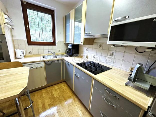 Pronájem bytu 3+1, Praha - Smíchov, Zdíkovská, 81 m2