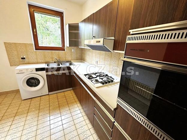 Pronájem bytu 3+1, Praha - Smíchov, Zdíkovská, 81 m2