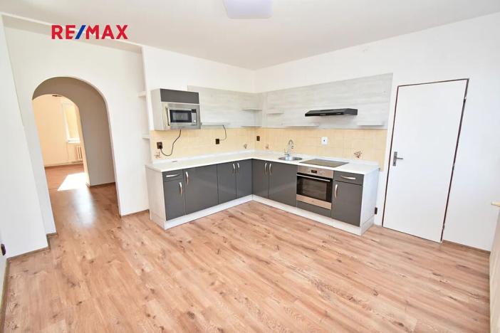 Prodej bytu 3+1, Otvovice, 192 m2