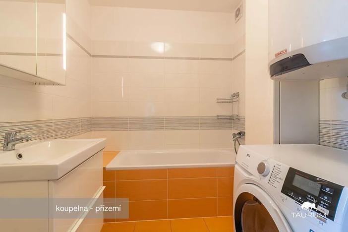 Prodej bytu 3+kk, Jinočany, Mirešická, 68 m2