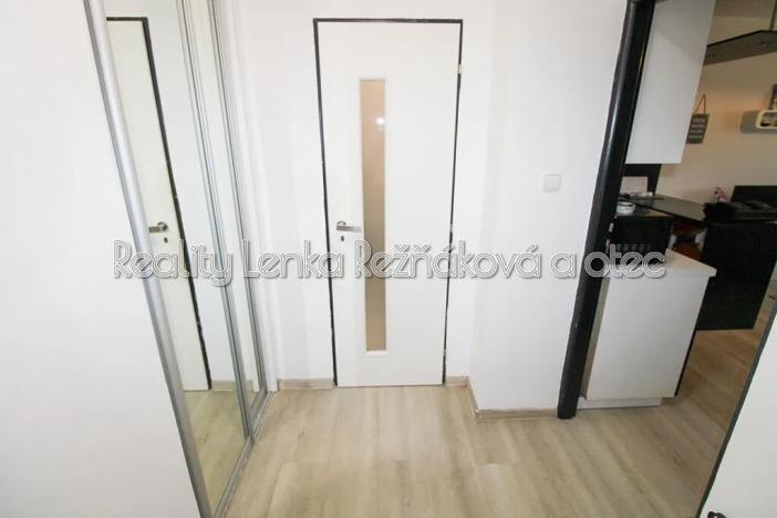 Pronájem bytu 1+kk, Mikulov, Dukelská, 27 m2