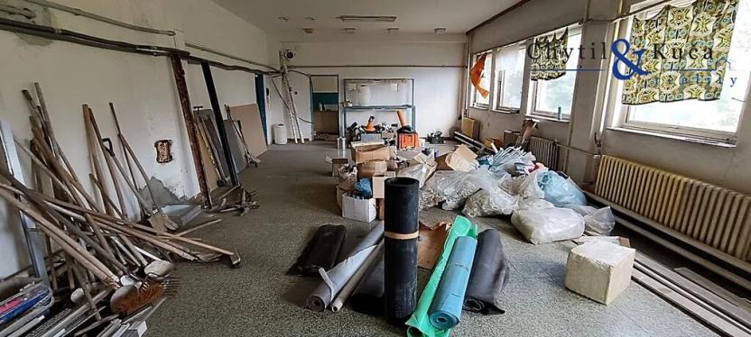 Prodej komerční nemovitosti, Kojetín, 1600 m2