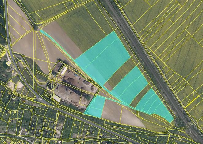 Prodej komerčního pozemku, Hoštka, 43932 m2