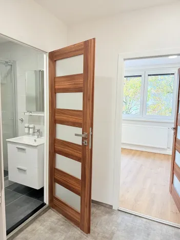 Pronájem bytu 2+kk, Liberec, Vackova, 42 m2