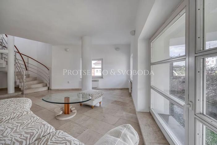 Prodej činžovního domu, Křižanov, Benešovo náměstí, 530 m2