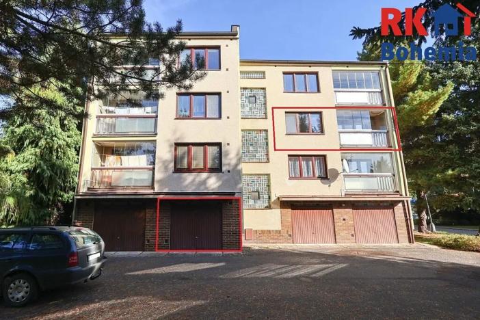 Prodej bytu 3+1, Pečky, V Horkách, 63 m2