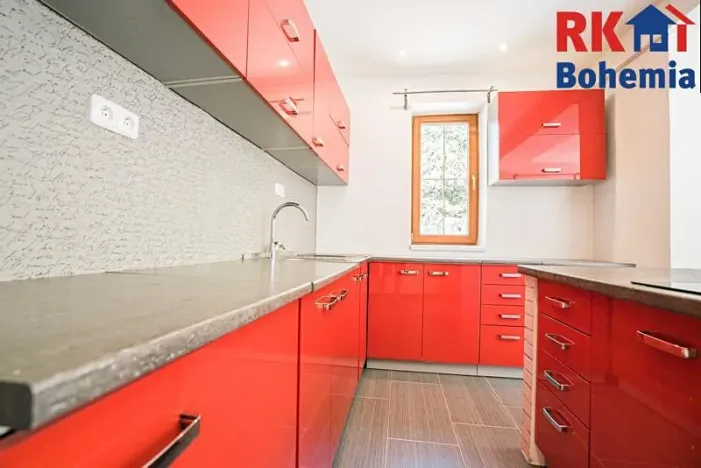 Prodej rodinného domu, Chotýšany, 200 m2