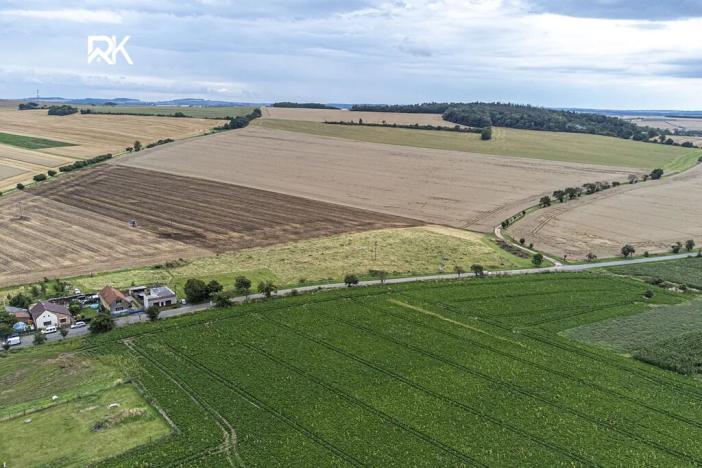 Prodej pozemku pro bydlení, Břežany I, 1000 m2