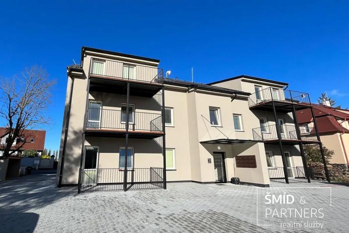 Prodej bytu 2+kk, Velim, Palackého, 52 m2