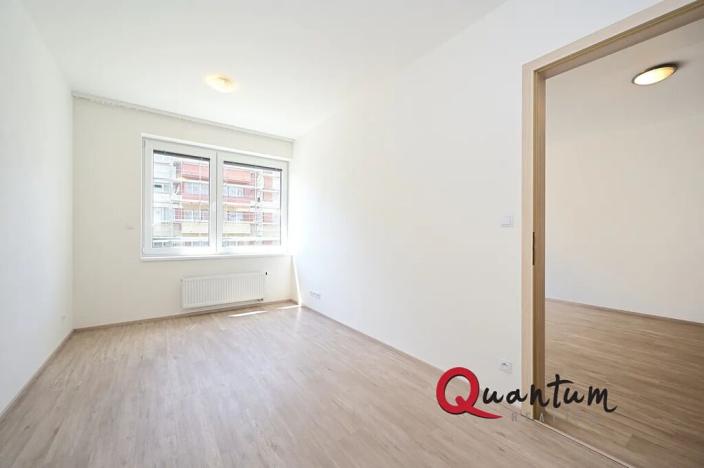 Pronájem bytu 2+kk, Praha - Třebonice, Do zahrádek I, 51 m2