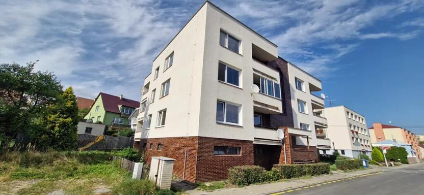 Prodej bytu 3+1, Luhačovice, Družstevní, 80 m2