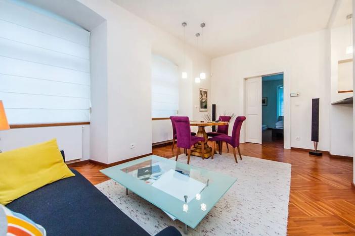 Pronájem bytu 2+1, Praha - Malá Strana, Nosticova, 67 m2