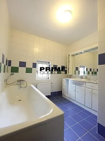 Pronájem rodinného domu, Praha - Nebušice, K vinicím, 223 m2