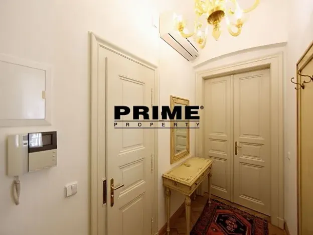 Pronájem bytu 2+1, Praha - Nové Město, Truhlářská, 79 m2