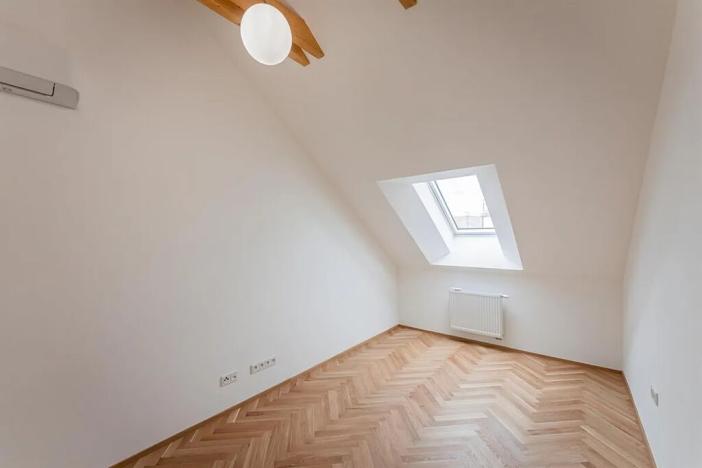 Pronájem bytu 4+kk, Praha - Nové Město, Růžová, 149 m2