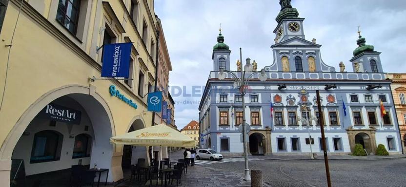 Pronájem kanceláře, České Budějovice, nám. Přemysla Otakara II., 39 m2