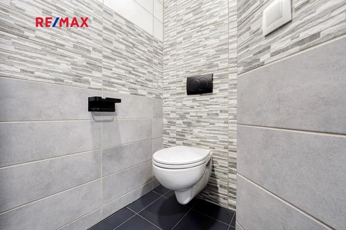 Prodej bytu 1+1, Chodová Planá, 35 m2