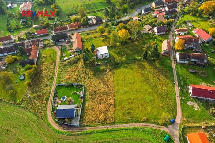 Prodej pozemku pro bydlení, Chomle, 783 m2
