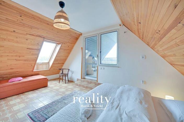 Prodej rodinného domu, Hodonice, U Pošty, 480 m2