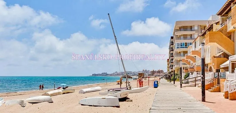 Prodej bytu 3+kk, Torrevieja, Španělsko, 66 m2