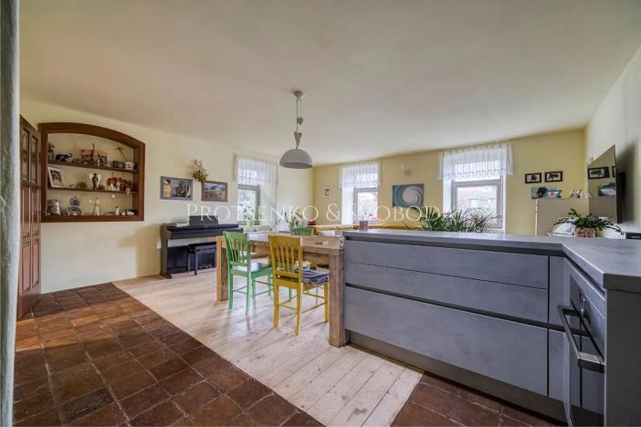 Prodej apartmánu, Pavlov, 354 m2