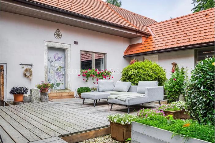 Prodej apartmánu, Pavlov, 354 m2