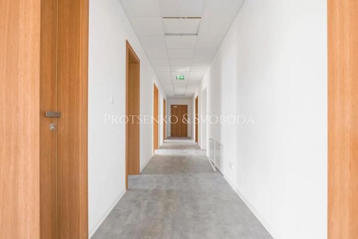 Pronájem kanceláře, Velká Bíteš, 937 m2