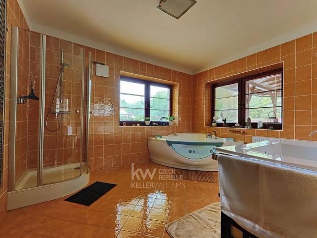 Pronájem rodinného domu, Opolany, 155 m2