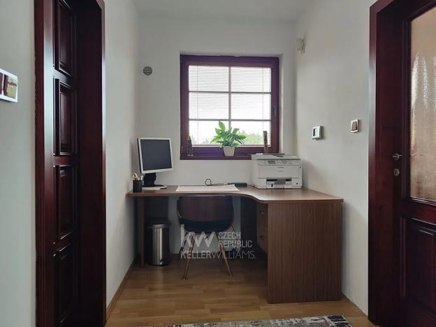 Pronájem rodinného domu, Opolany, 155 m2