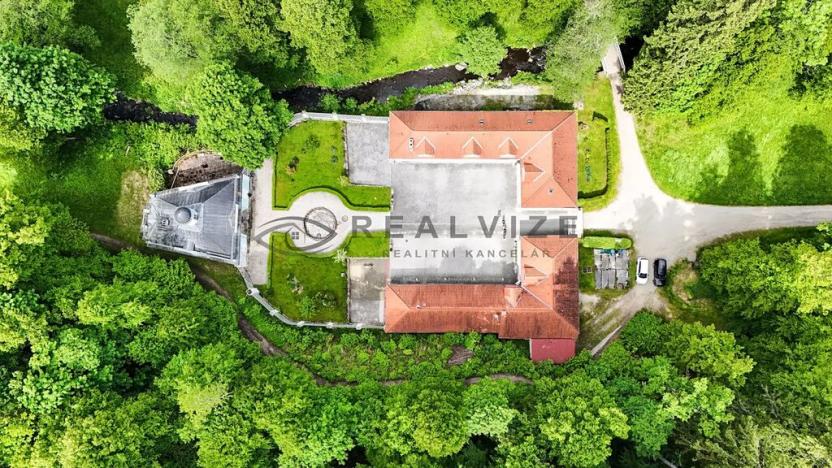 Prodej vícegeneračního domu, Nové Hrady, 880 m2