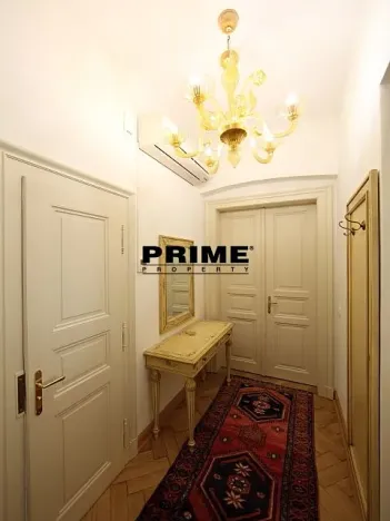 Pronájem bytu 2+1, Praha - Nové Město, Truhlářská, 77 m2