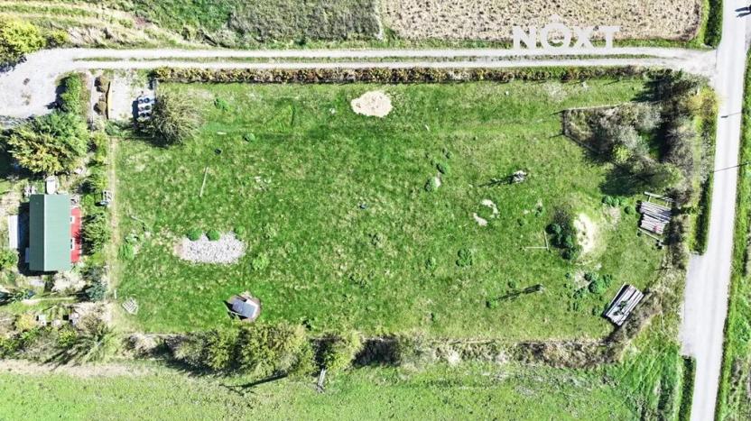 Prodej pozemku pro bydlení, Štěkeň, 930 m2