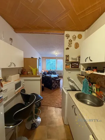 Prodej bytu 2+kk, Praha - Horní Měcholupy, Veronské nám., 45 m2
