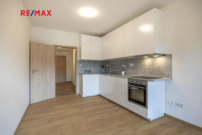 Pronájem bytu 2+kk, Slaný, Lázeňská, 46 m2