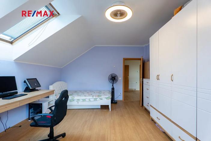 Prodej rodinného domu, Jesenice, Zdiměřická, 250 m2