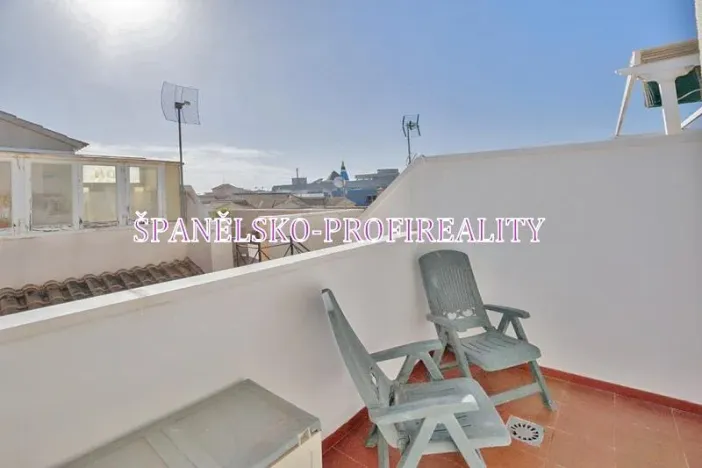 Prodej bytu 3+1, Torrevieja, Španělsko, 75 m2