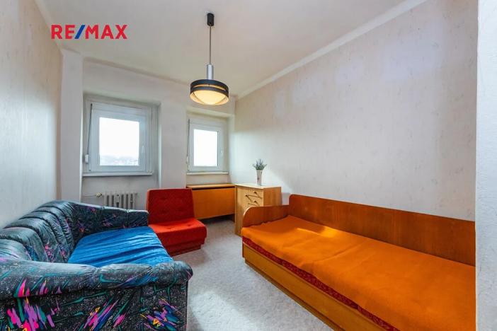 Prodej bytu 3+1, Praha - Modřany, U zastávky, 57 m2