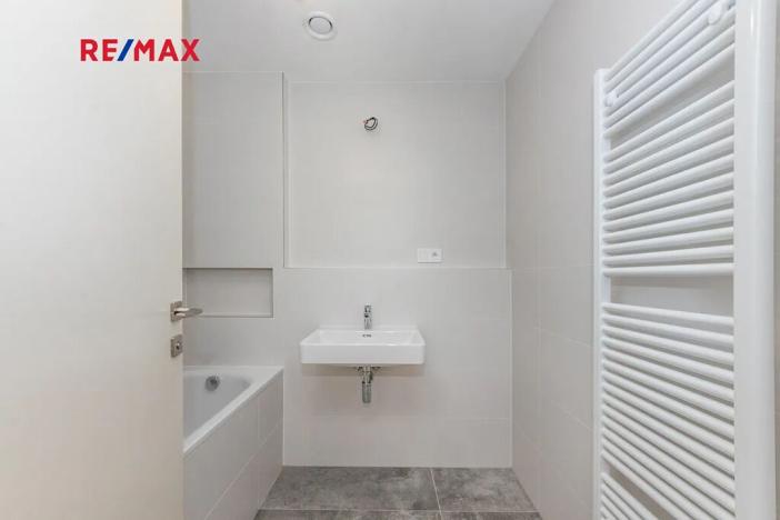 Prodej bytu 2+kk, Praha - Radlice, U Komína, 53 m2